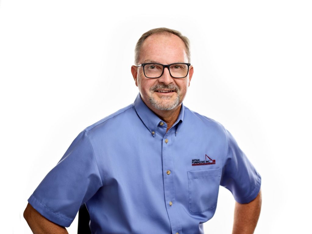 Scott R. Yiengst
